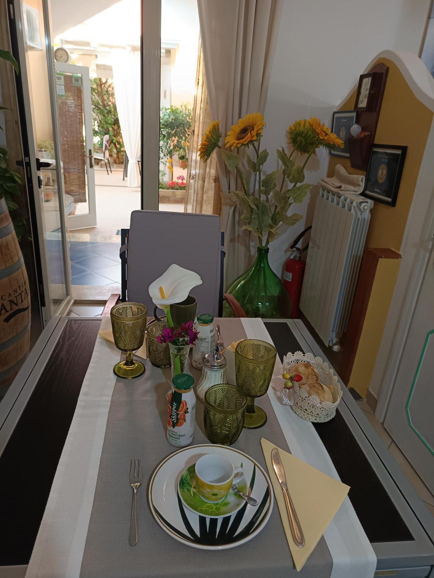 Domos Le Due Tuie Bed & Breakfast Piscinas Exterior foto